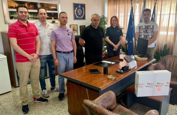 Επίσκεψη της Ένωσής μας στη Διεύθυνση Αστυνομικών Επιχειρήσεων Θεσσαλονίκης (Δ.Α.Ε.Θ.) και στο Τμήμα Τροχαίας Ασπροβάλτας.– Παράδοση υλικοτεχνικού εξοπλισμού