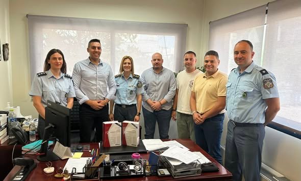 Το Προεδρείο της Ένωσης, Πρόεδρος, Ψαρογιάννης Ιωάννης Γενικός Γραμματέας, Γιαρισκάνης Πέτρος Α΄ Αντιπρόεδρος, Μουρατίδης Χαράλαμπος Β΄ Αντιπρόεδρος, Πολίτης Ιωάννης Γ΄ Αντιπρόεδρος, Ψαθάς Χρυσοβαλάντης Ταμίας, Μπάμπαλης Εμμανουήλ Υπεύθυνος Δημοσίων Σχέσεων, Κουκουφίκης Σταύρος Οργανωτικός Γραμματέας, Μπαξεβάνος Χρήστος Εκτελεστικός Γραμματέας, Παπανικολάου Δημήτριος