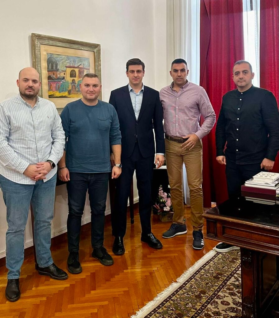 Συνεχίζουμε μέχρι τη δικαίωση