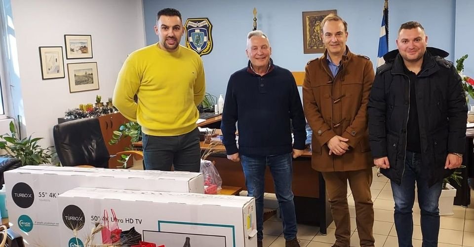 Επίσκεψη της Ένωσής μας στη Διεύθυνση Ασφαλείας Θεσσαλονίκης - Παράδοση δύο σύγχρονων smart τηλεοράσεων