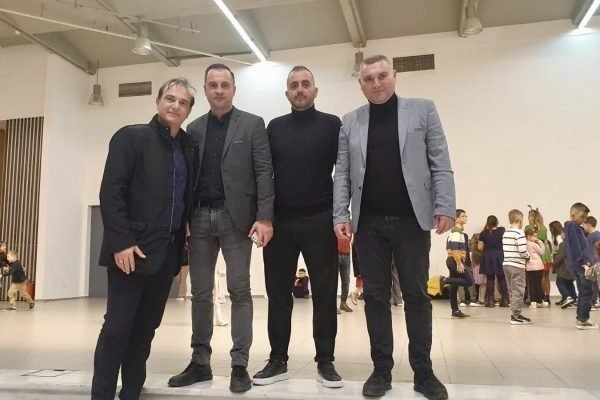 602302983_1522652746528296_1615785933318196667_n